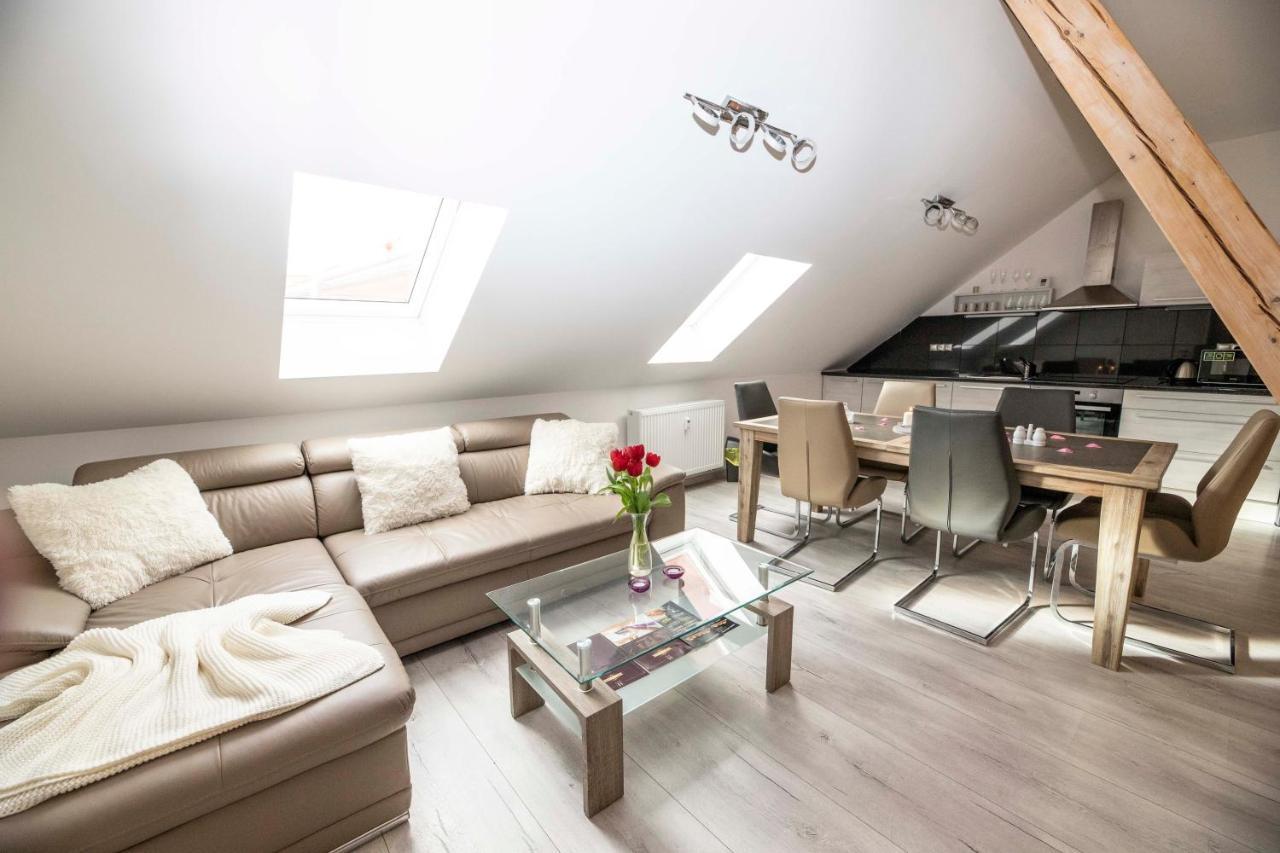 Vip Suite Hotel Heinz โดบริช ภายนอก รูปภาพ