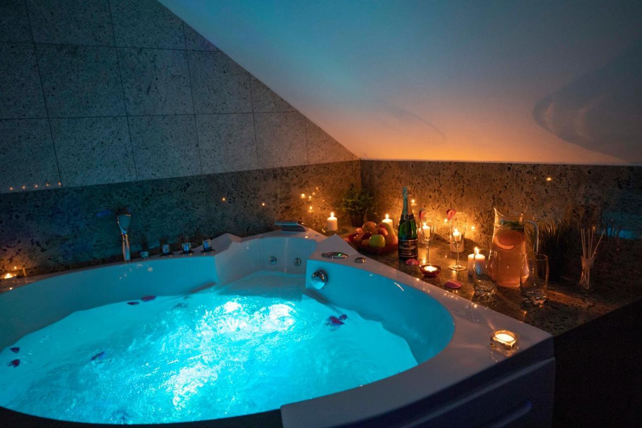 Vip Suite Hotel Heinz โดบริช ภายนอก รูปภาพ